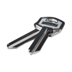 LLAVE  EN  BRUTO