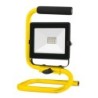 FOCO  LED  IP65  CON  SOPORTE