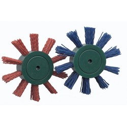 CEPILLO  ABANICO  NYLON