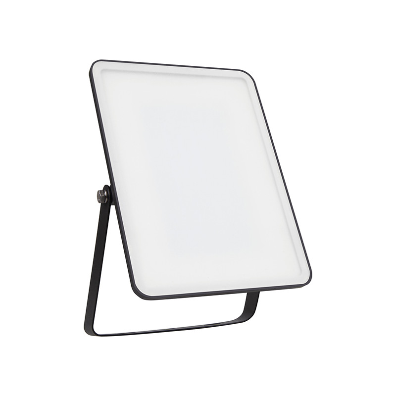 FOCO LED EXTERIOR IP65 ESSENTIAL 4750LM 6500K LF