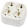BASE MULTIPLE 10/16A 4T TT S/CABLE CUADRADA