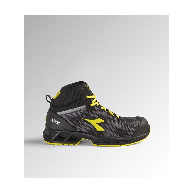 BOTA  DE  SEGURIDAD  SHARK  STABLE  IMPACT  MID  S3  SRC