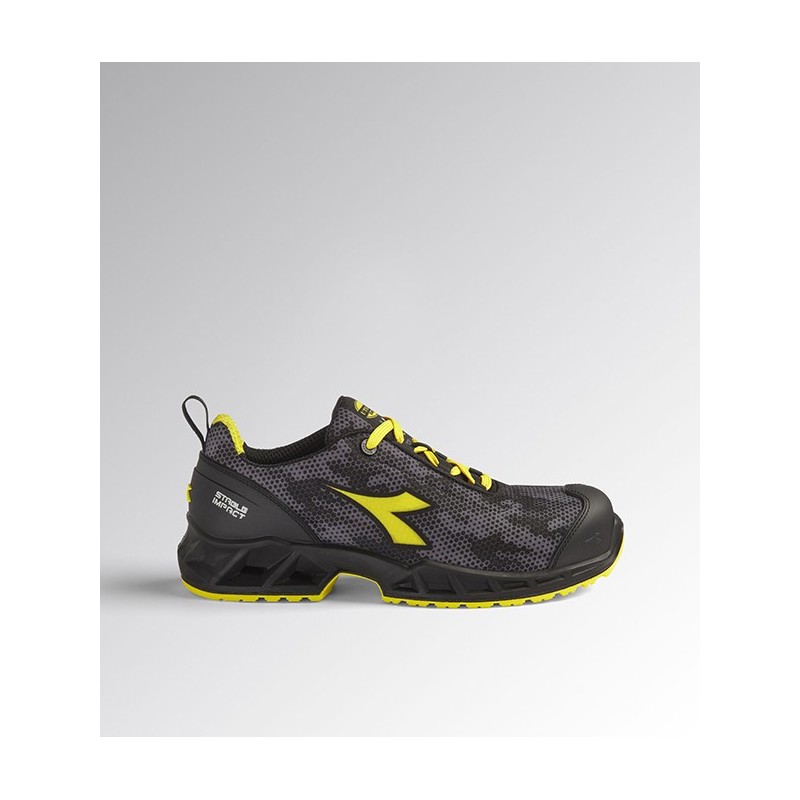 SHARK  STABLE  IMPACT  LOW  S3  SRC  ESD,  BLACK/GRAY  (C2541),  T.  3
